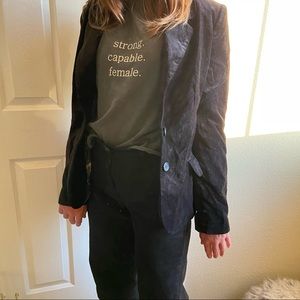 Velvety fitted women’s blazer. Black